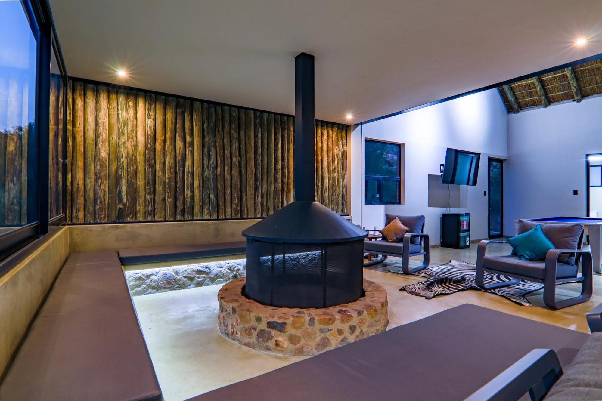 Cliffhanger Lodge Mabula Game Reserve Esterno foto